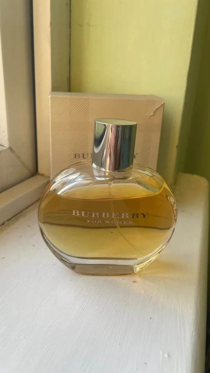 Burberry perfume 100mls - Image 1