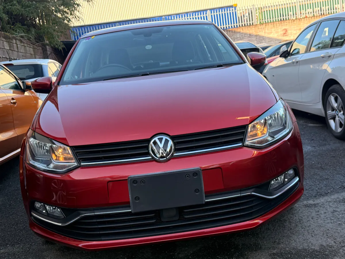 VOLKSWAGEN POLO  2014 AUTOMATIC - Image 4