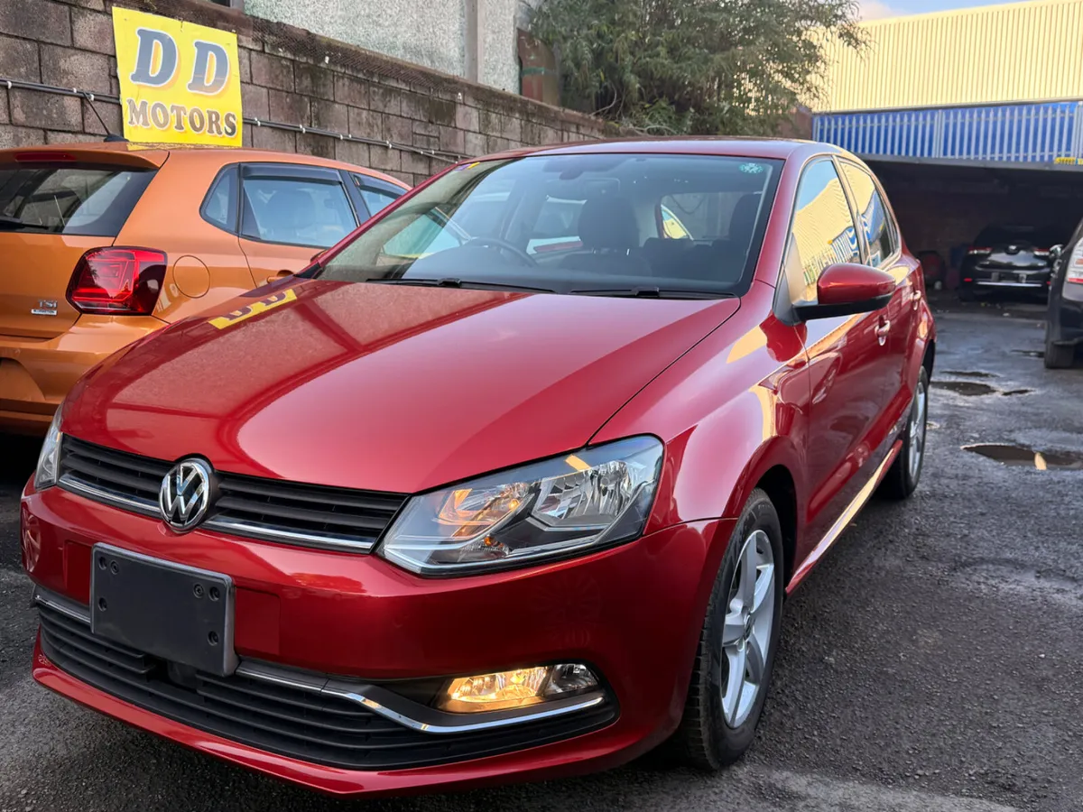VOLKSWAGEN POLO  2014 AUTOMATIC - Image 3