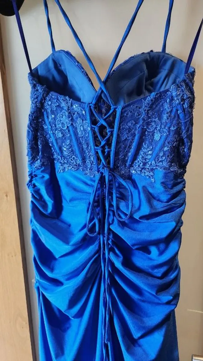 Debs dress TY dress - Image 4