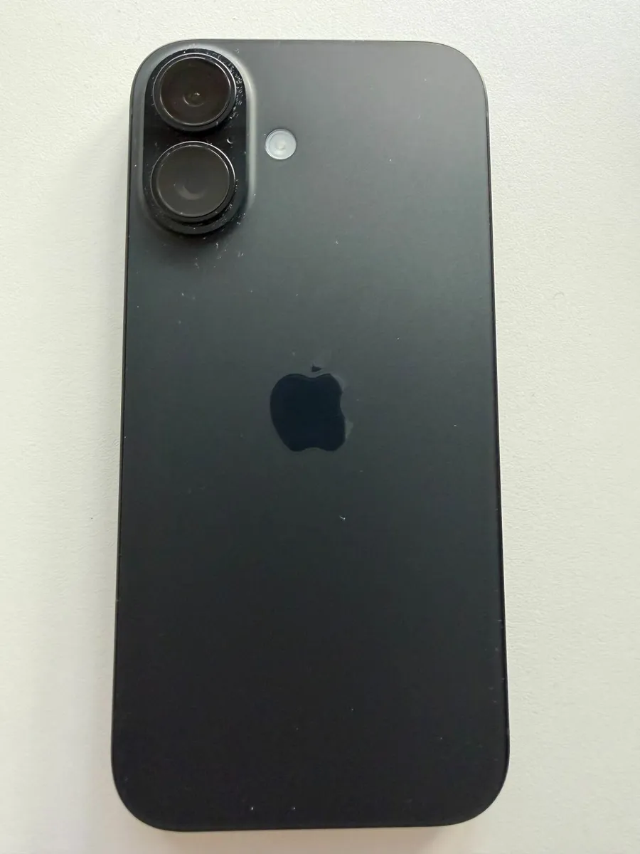 Apple iPhone 16 128 GB Black - Like New - Image 1