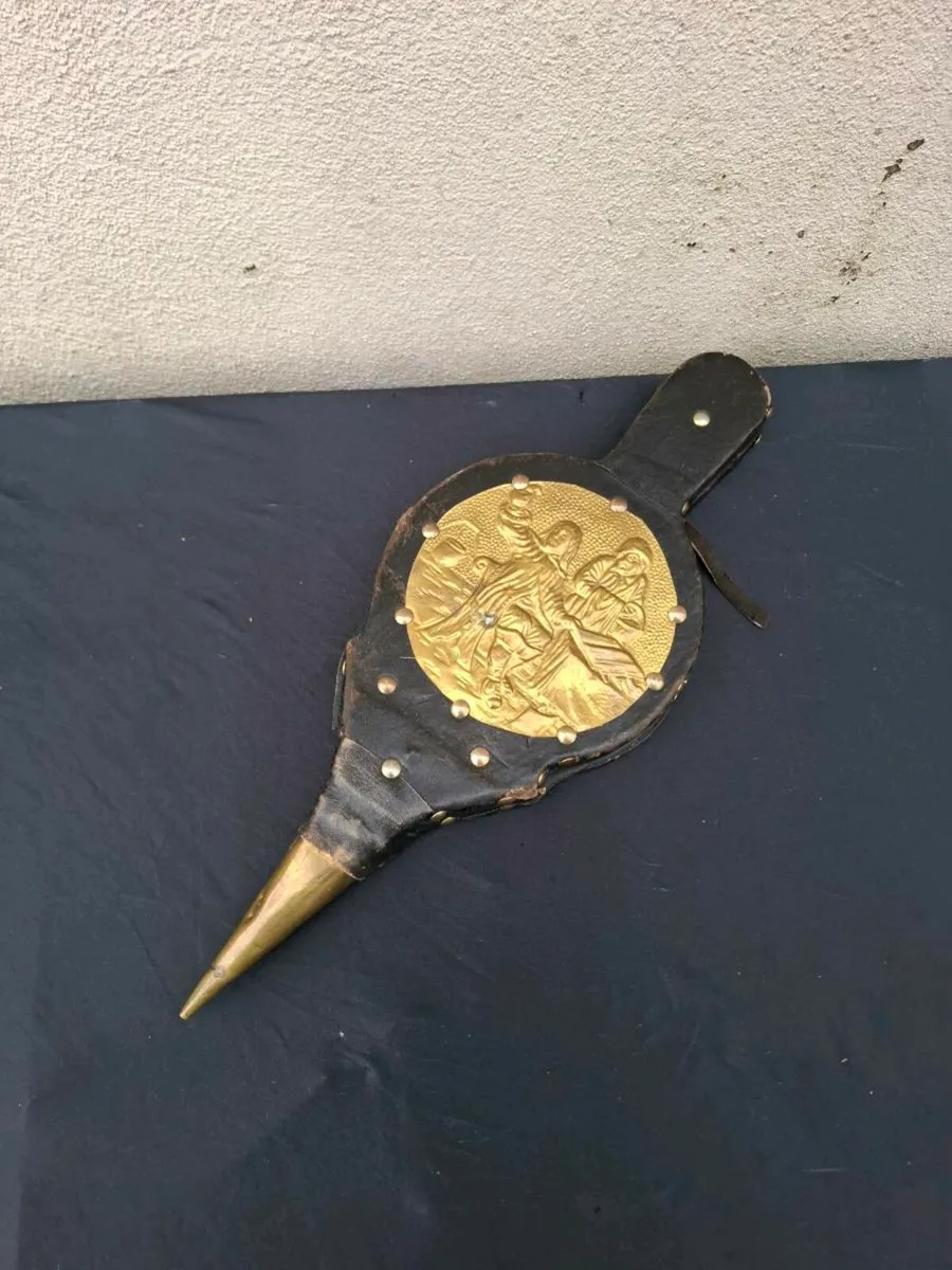 Brass fire bellow possible to post - Image 1