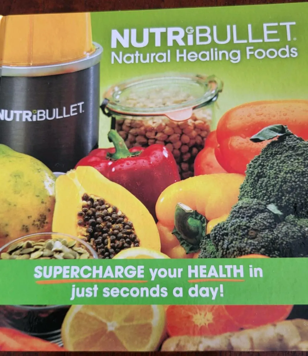 Nutribullet cookbook, immaculate - Image 1