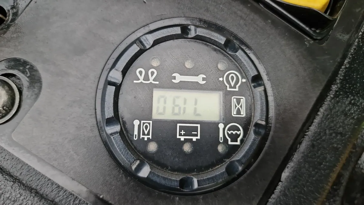 2020 John Deere diesel ride on mower lawnmower - Image 4