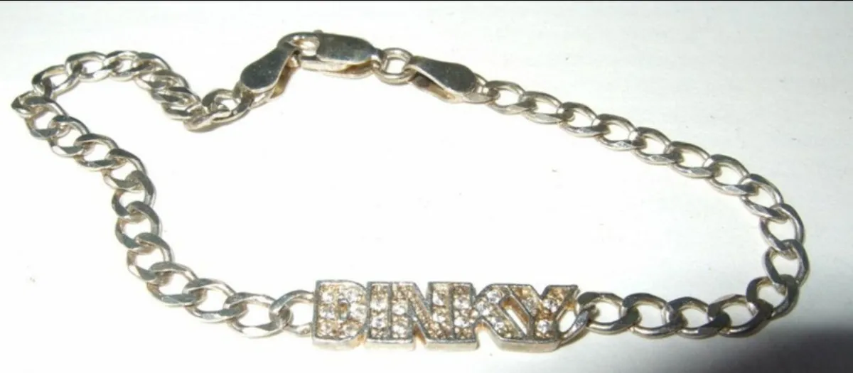 Vintage Hallmarked Silver Gemset Logo Bracelet - Image 2
