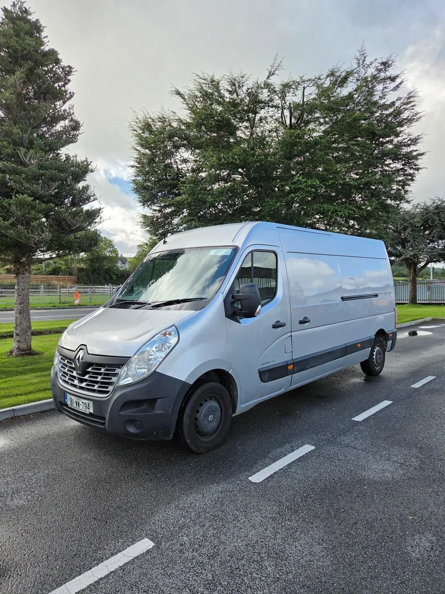 Renault Master 2016 - Image 1