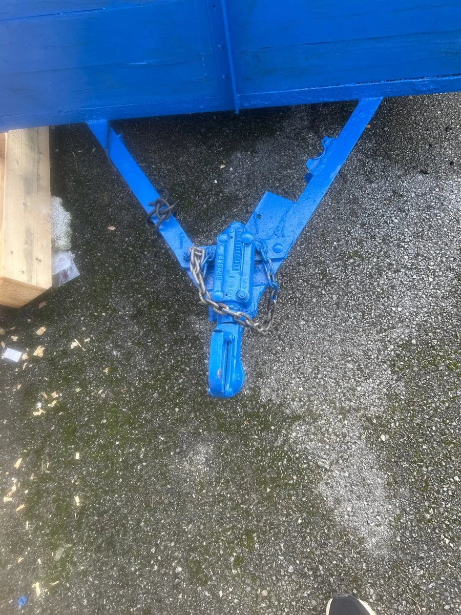 8 x4 builders trailer: free jockey wheel - Image 3