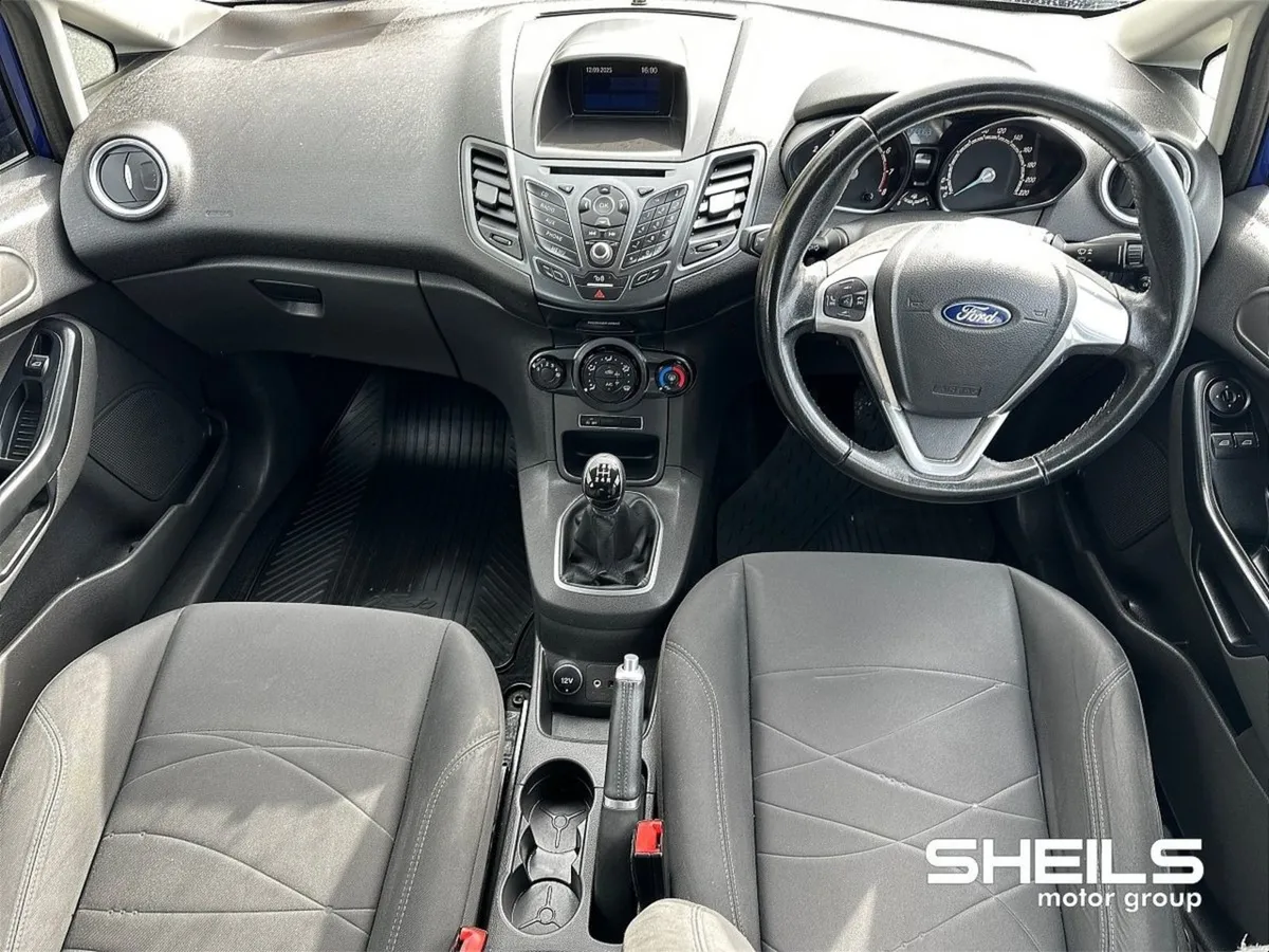 Ford Fiesta 1.0 Petrol Zetec - Image 3