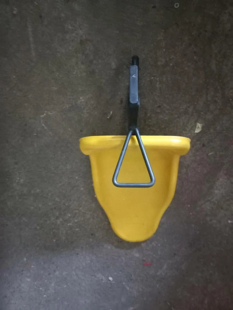 Go kart seat - Image 1