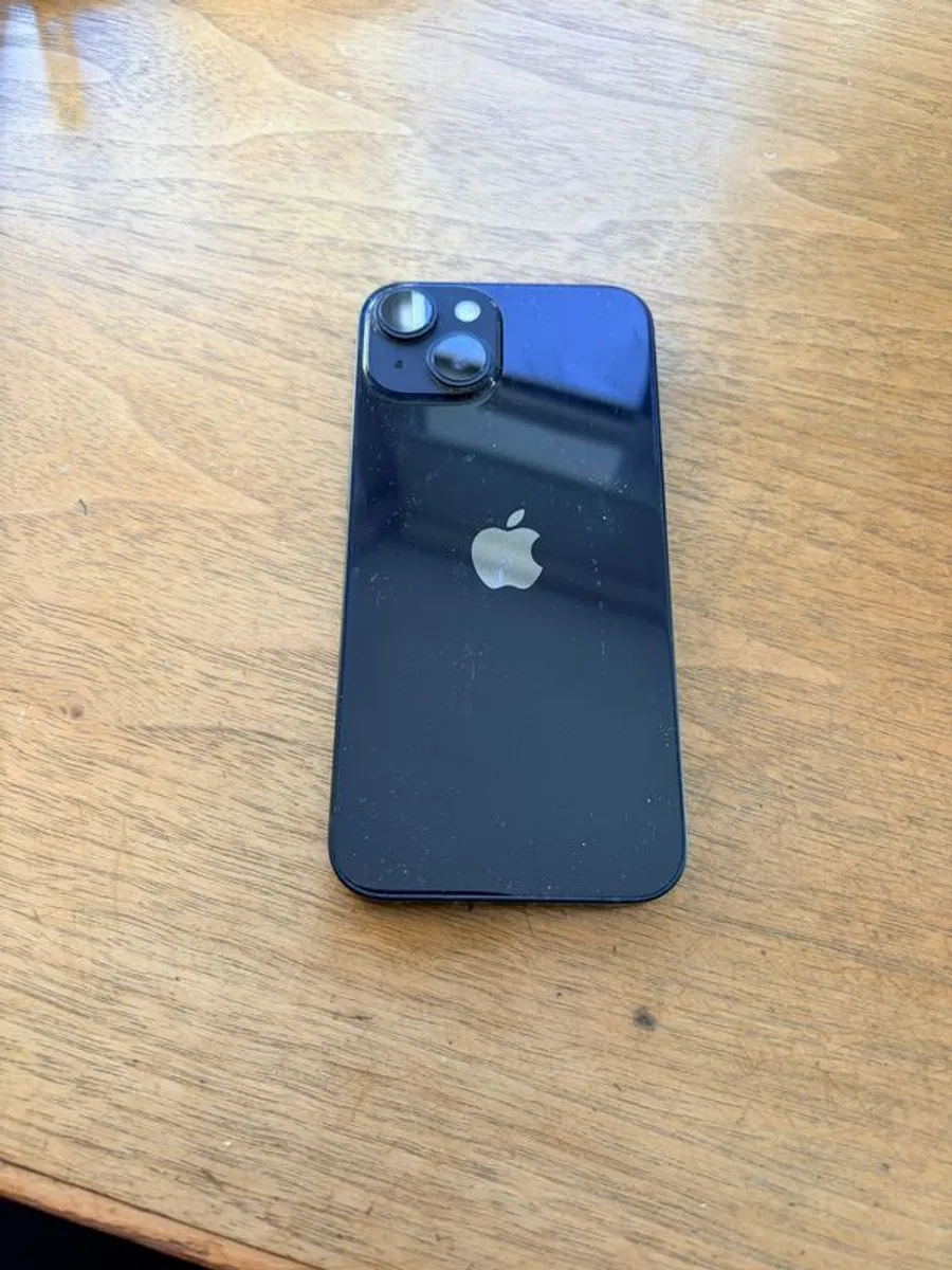 iPhone 14 - Image 3