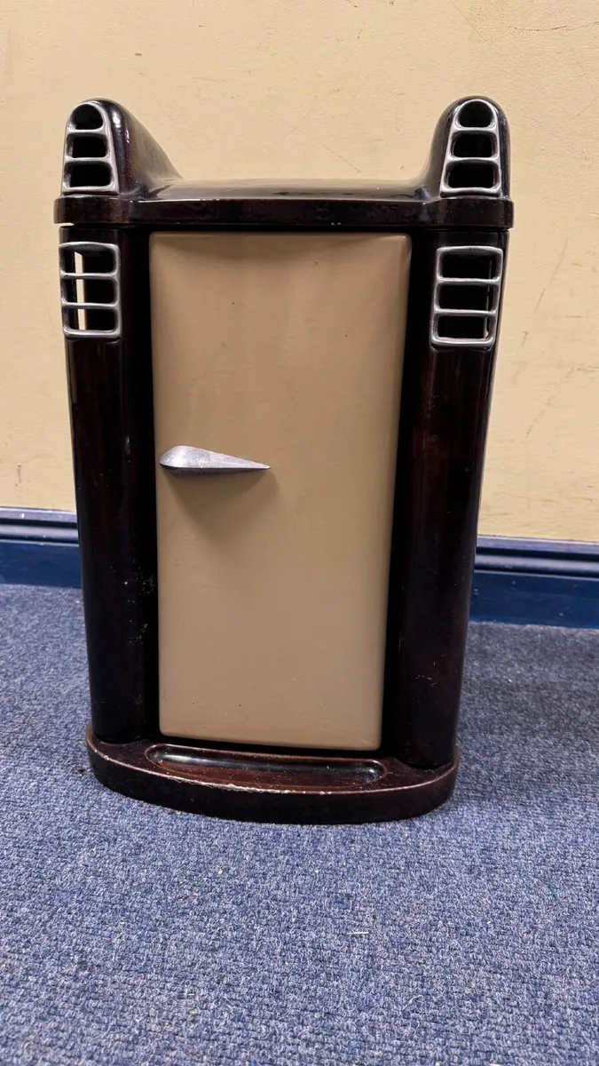 Vintage Stove - Image 1