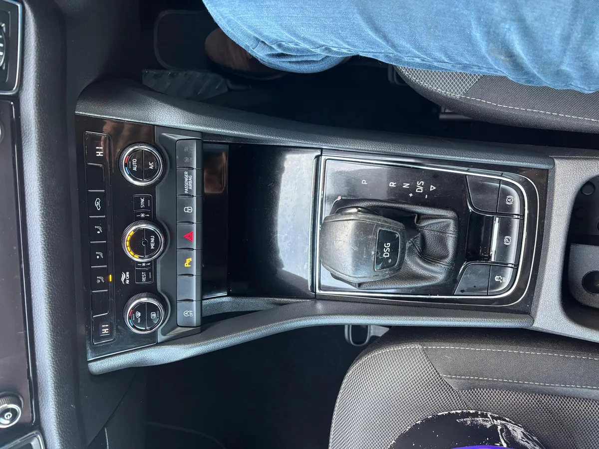 Skoda Kodiaq 2018  2.0 TDI  AUTOMATIC    7  SEATER - Image 4