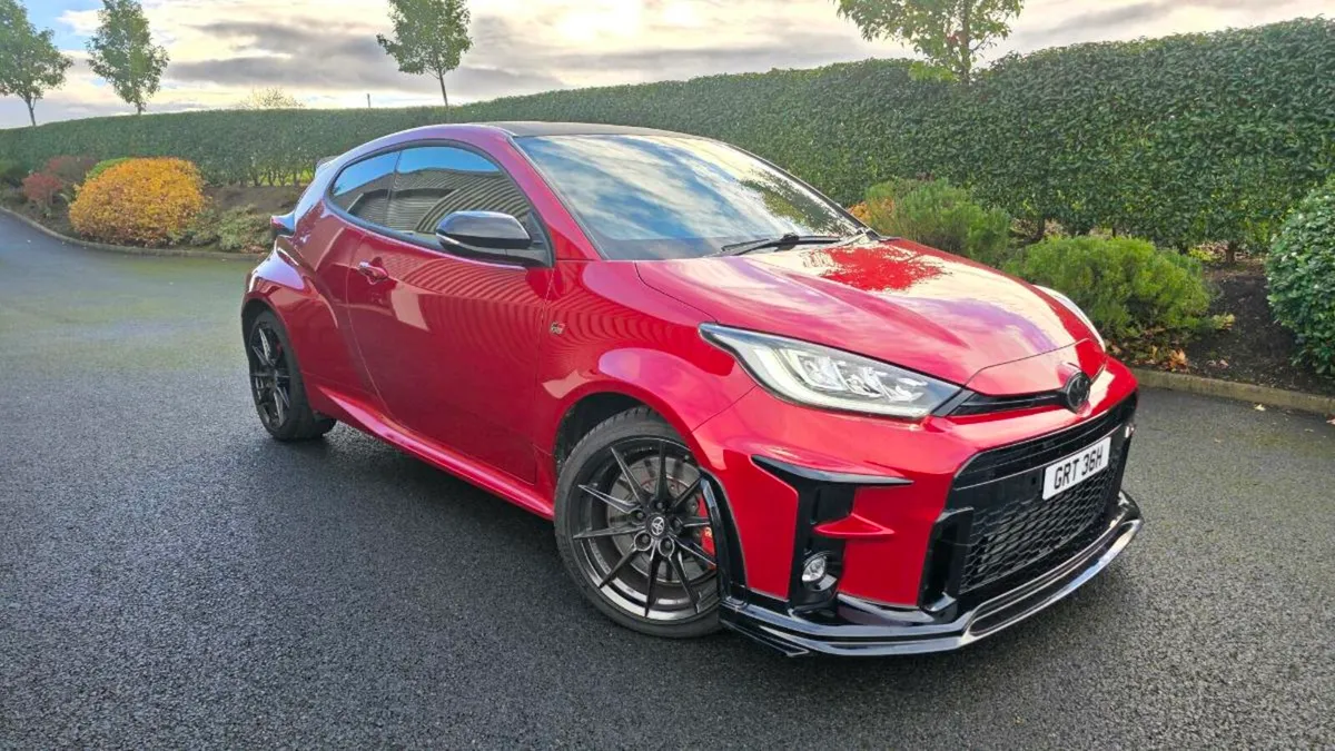 Toyota GR Yaris, TRD Splitter, GRMN steering wheel - Image 1
