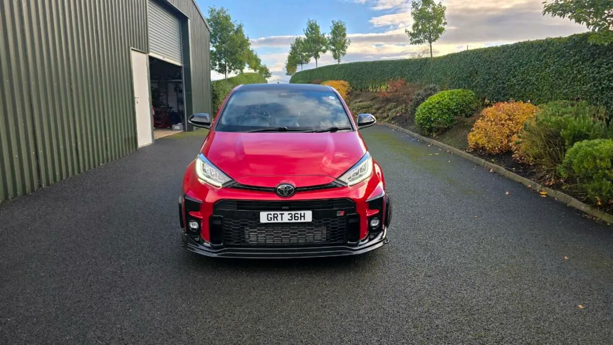 Toyota GR Yaris, TRD Splitter, GRMN steering wheel - Image 2