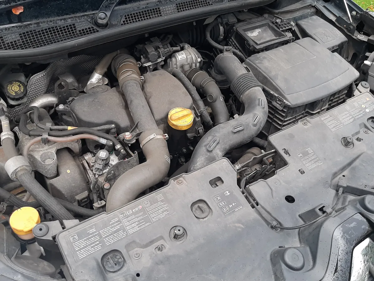 RENAULT CAPTUR 2014 DYNAMIQUE NAV - Image 2