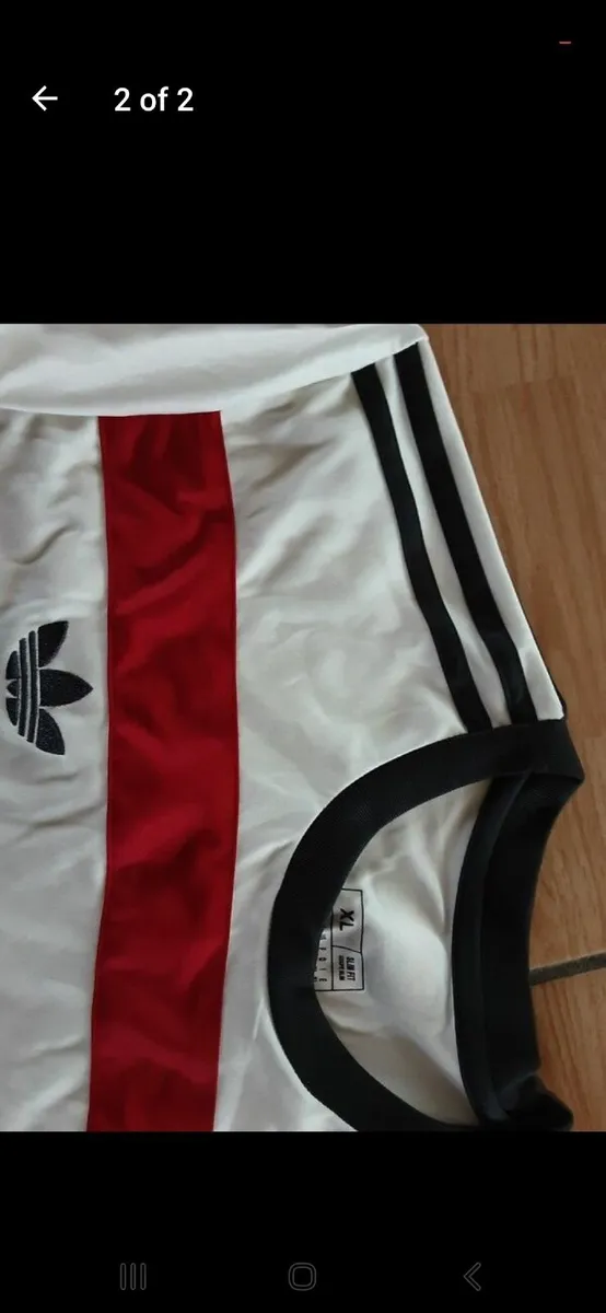 Man United Football Jersey - Image 2