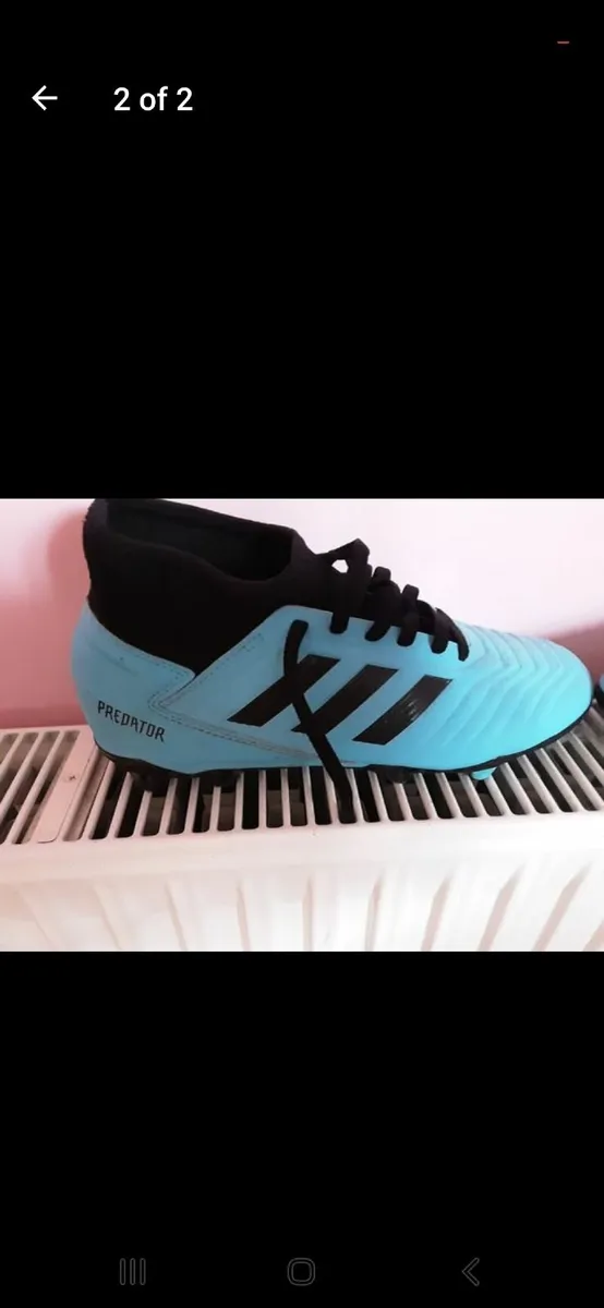 Ladies/Girls Adidas Predator Football Boots - Image 2
