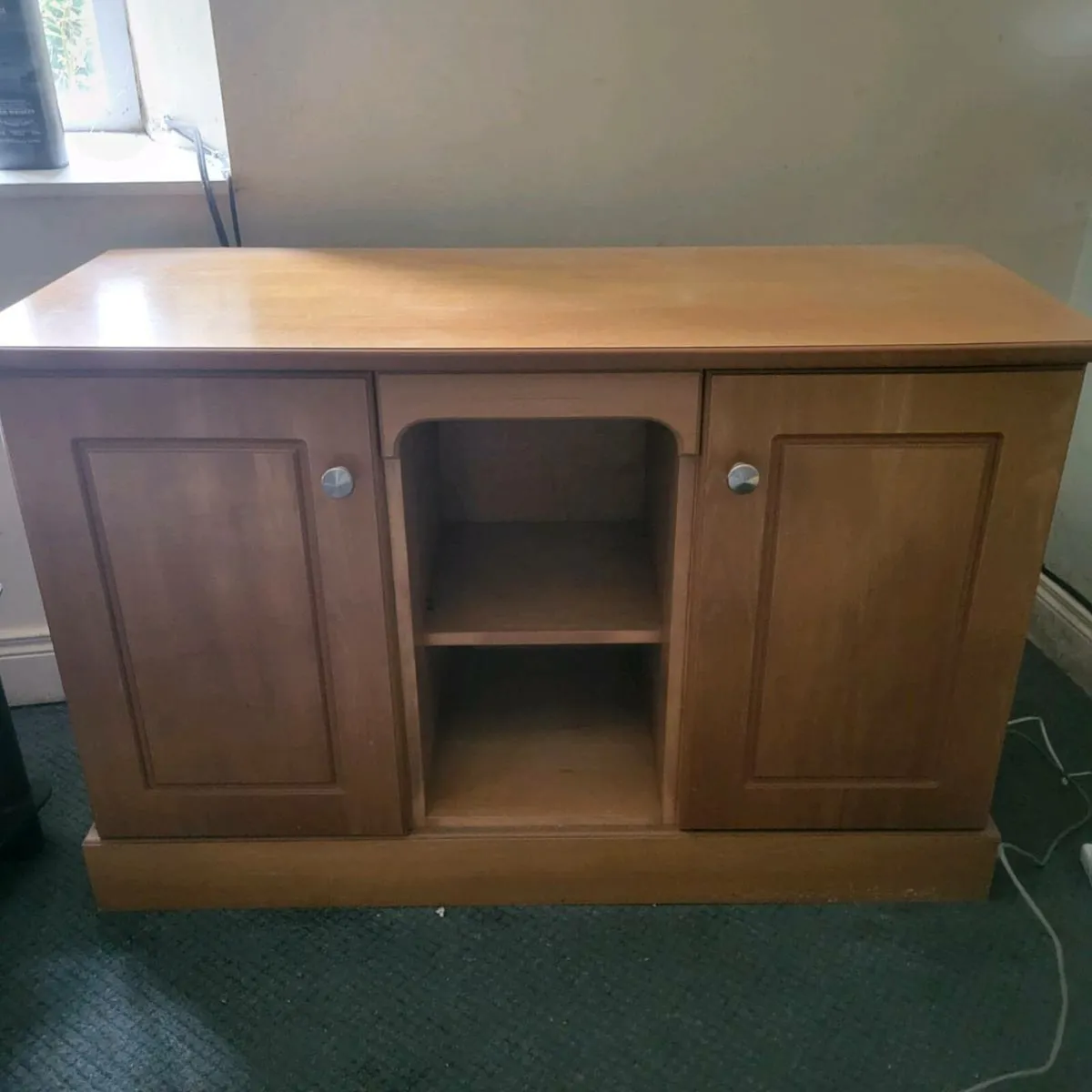 Solid timber TV unit - Image 1