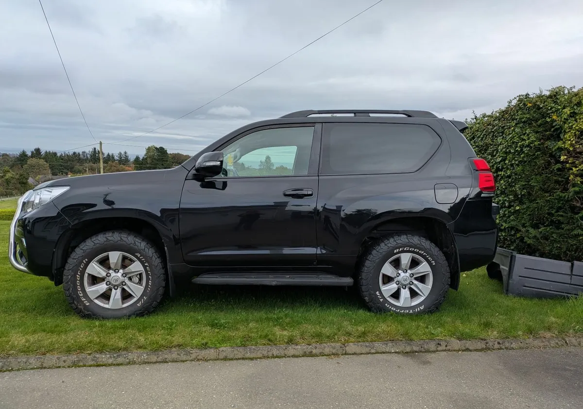 Toyota Land Cruiser 2018 SWB - Image 1