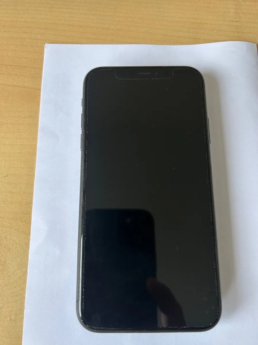 iPhone 11 64gb - Image 2