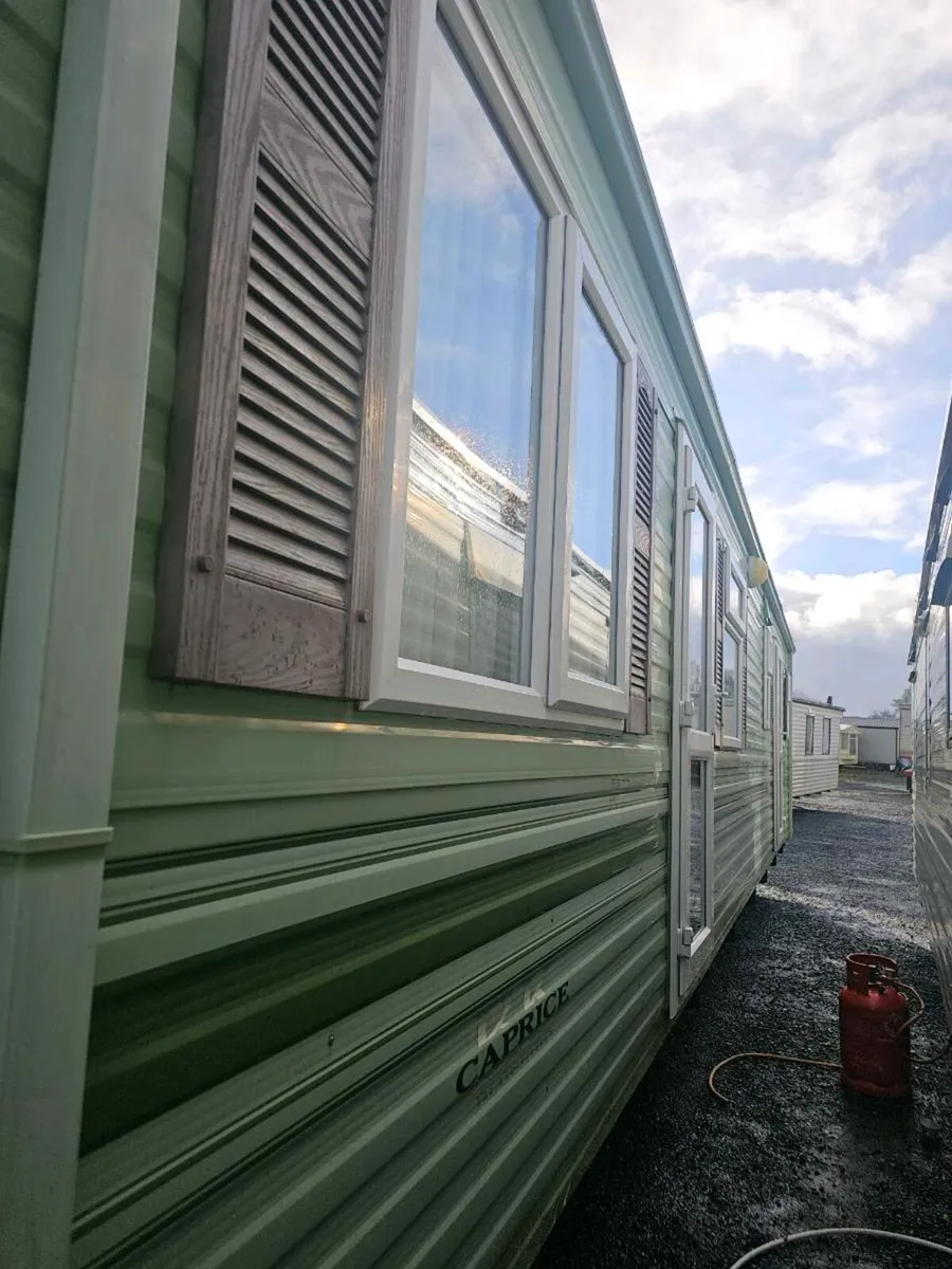 BK Caprice - Image 2