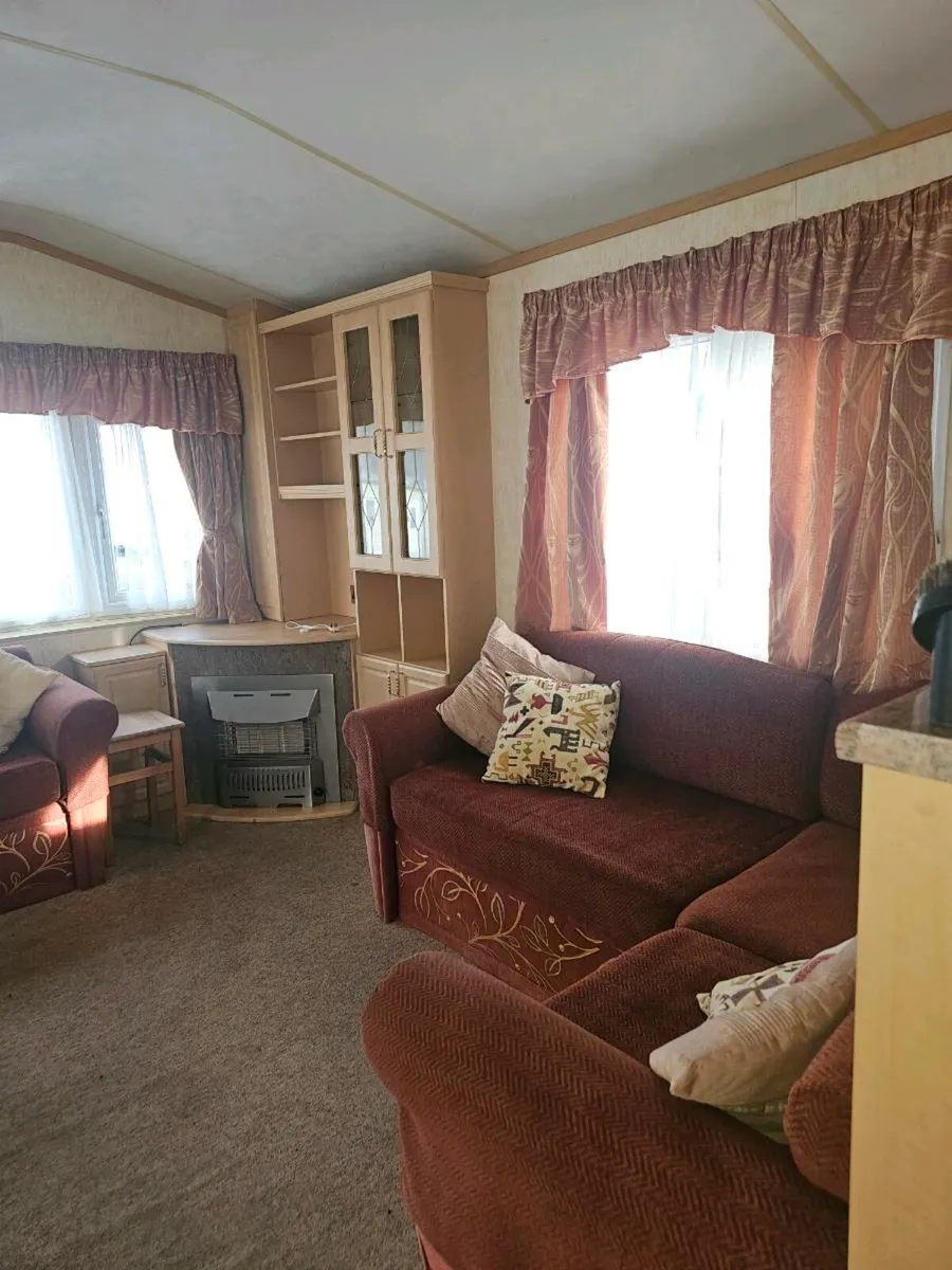 BK Caprice - Image 4