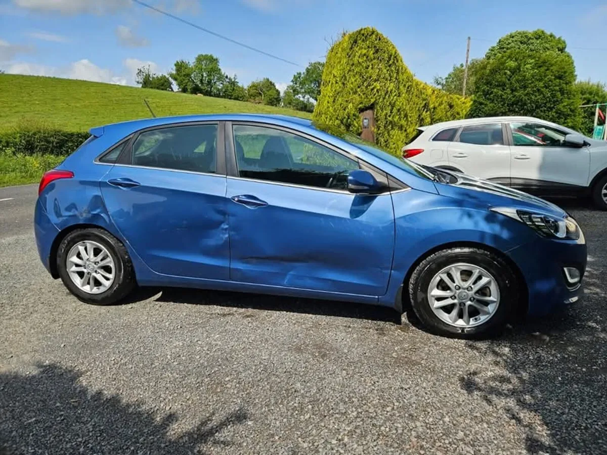 2016 Hyundai i30 - Image 4