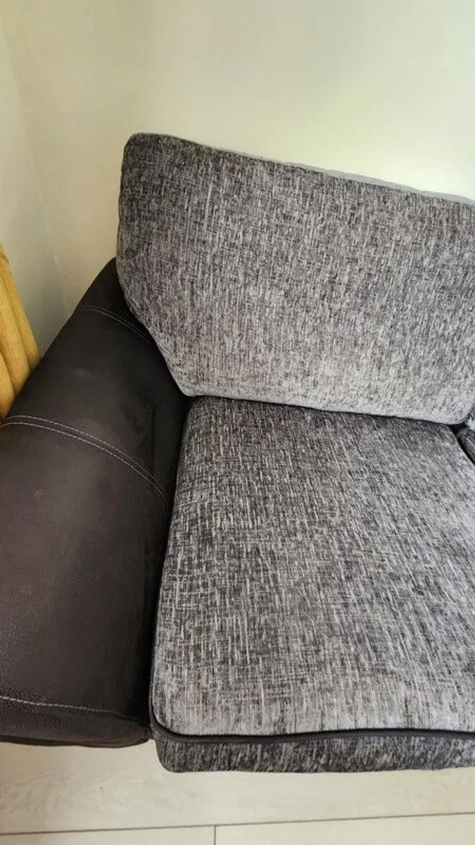 Sofa with Pouffe - Image 4