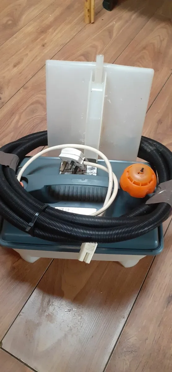 Steam Wallpaper Stripper