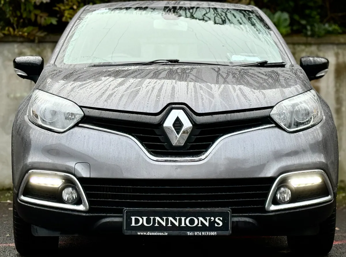 Renault Captur, 2015, LIFE 1.5 DCI 90 AUTO EU - Image 4