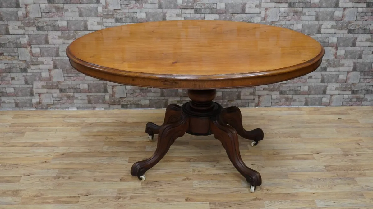 Victorian Mahogany Oval Pedestal Table - Image 2