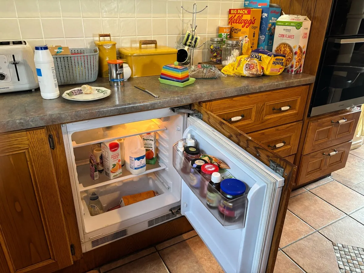 Large solid oak kitchen - Image 3