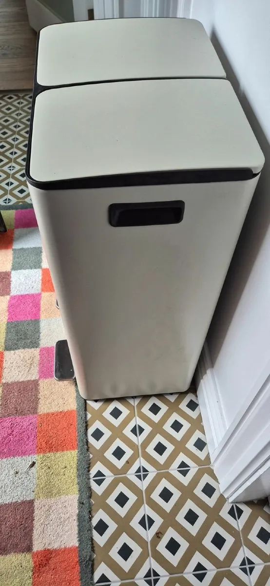60L pedal bin - Image 4