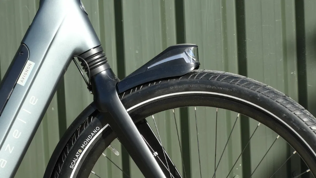 Gazelle Avignon C380  electric bike - Image 2