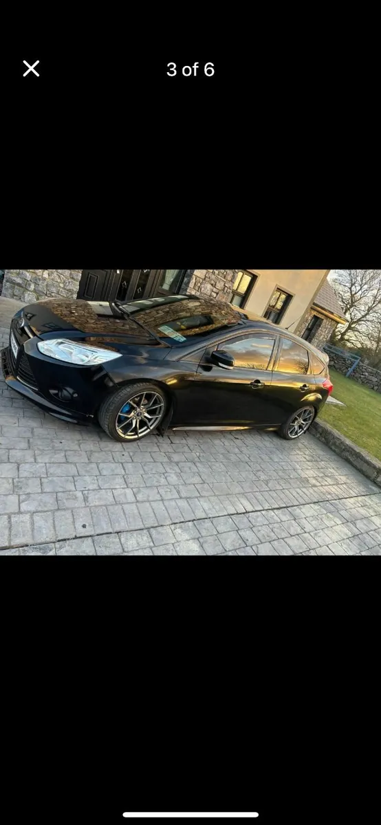 Ford Focus 2012 - Image 3