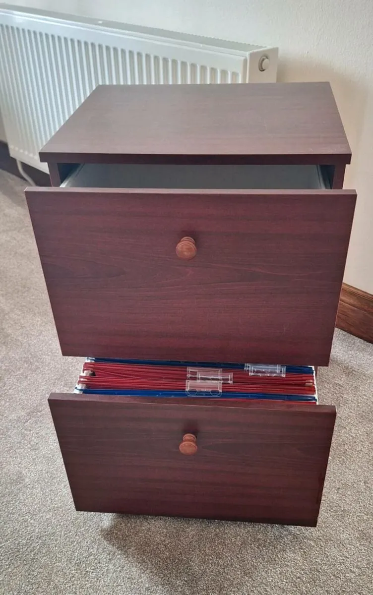 2 Drawer Chest - Image 3