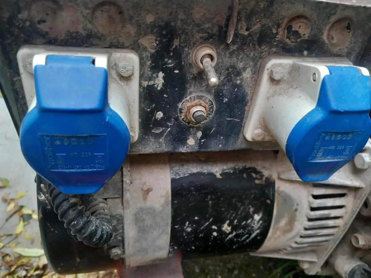 Honda generator - Image 3