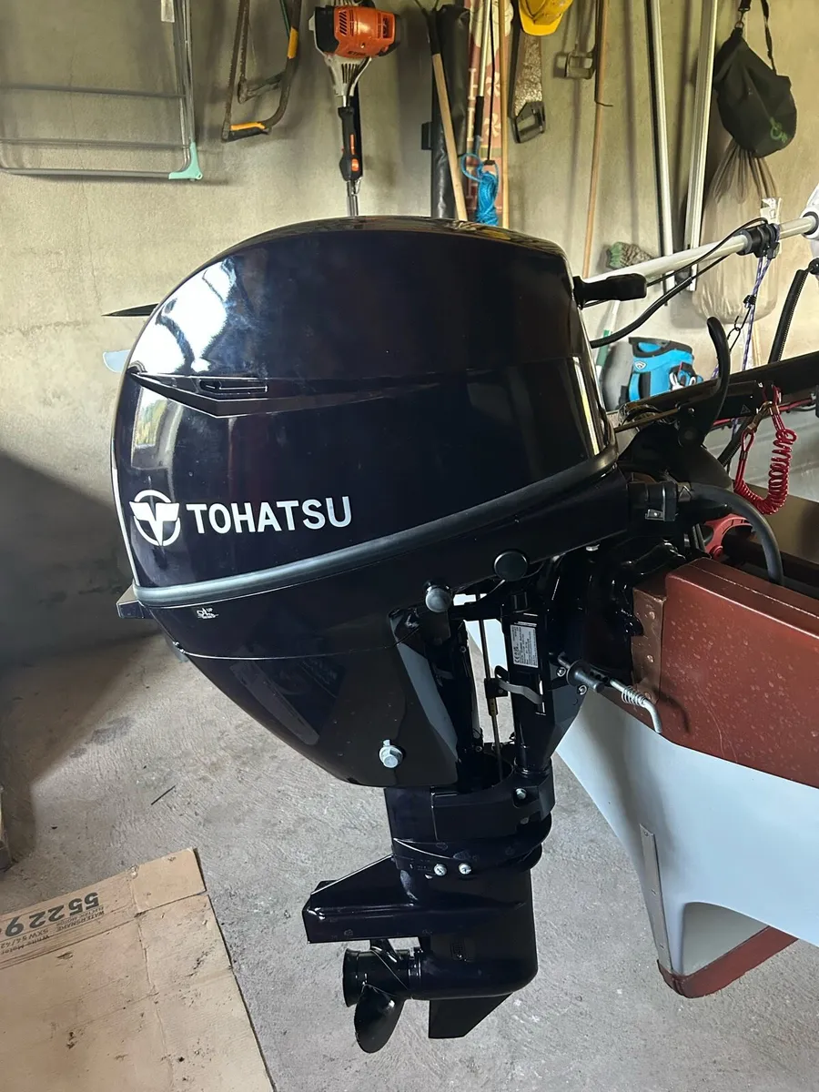 19’ Lake boat - Image 4