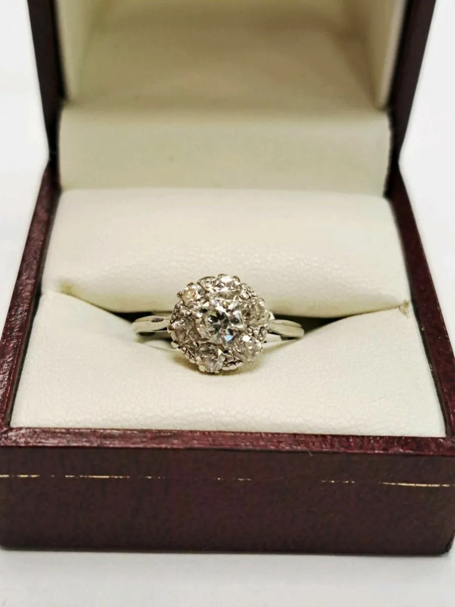 18K White Gold Diamond Ring 18CT - Image 1
