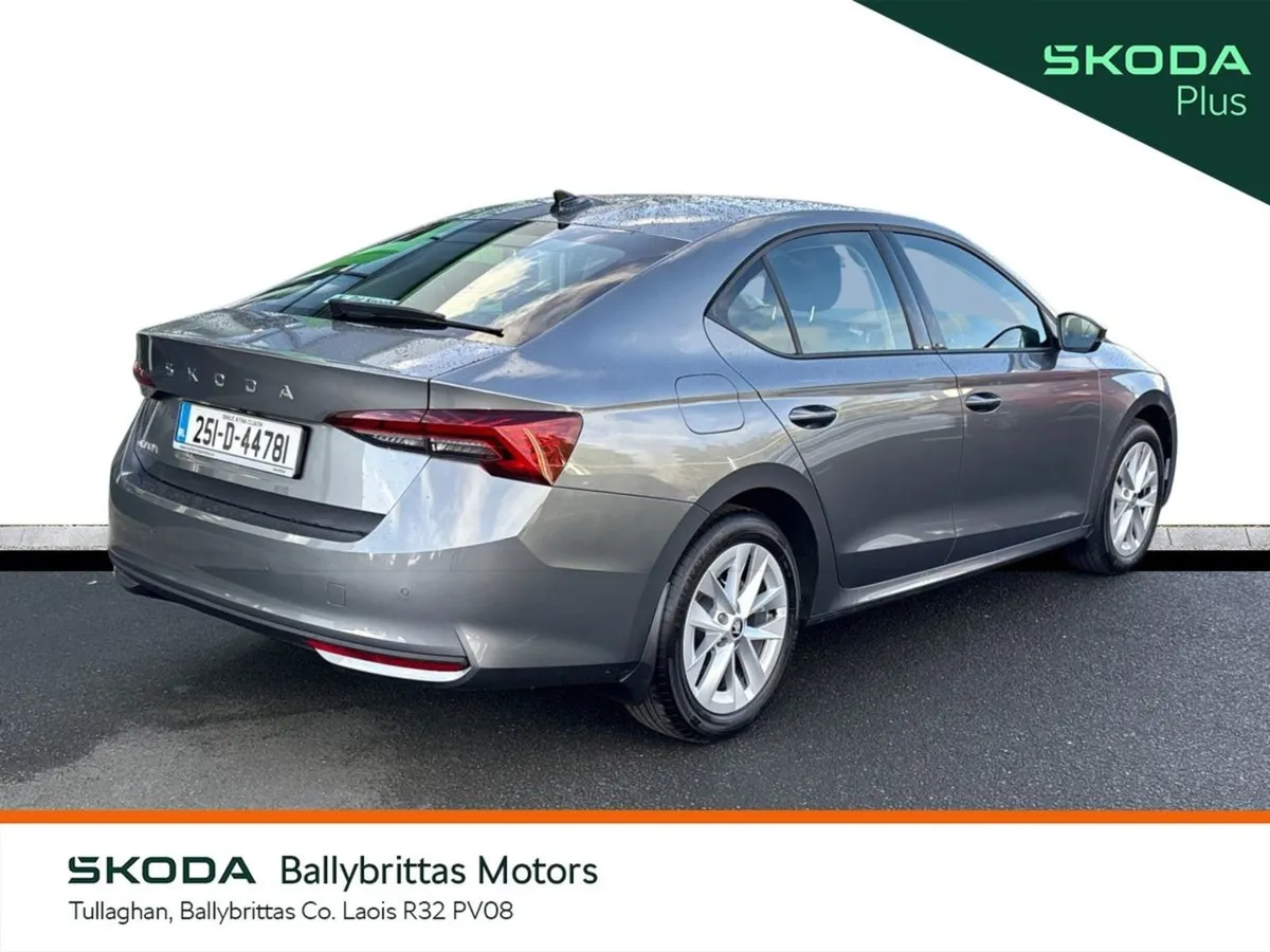 Skoda Octavia Selection 1.5tsi 115HP - Image 2