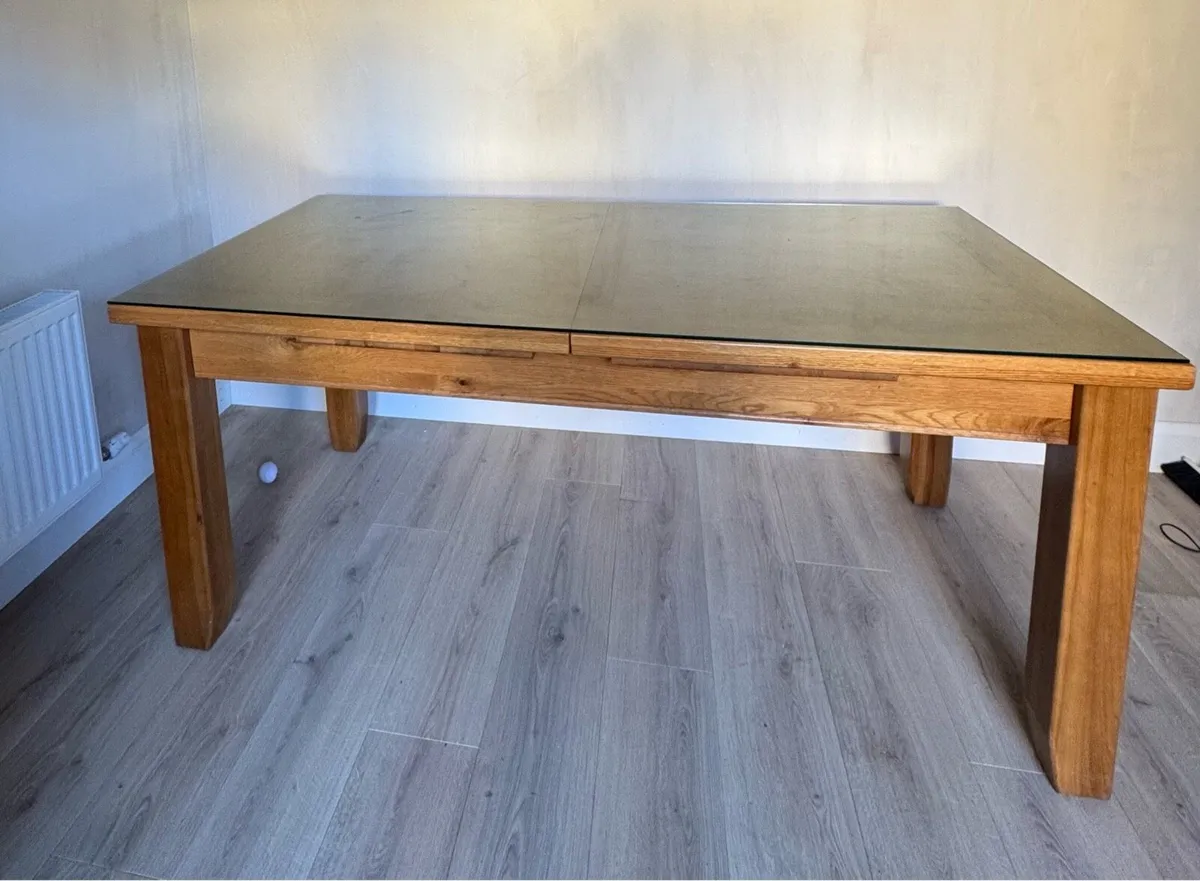 Solid oak 6ft extendable table to 8ft - Image 2