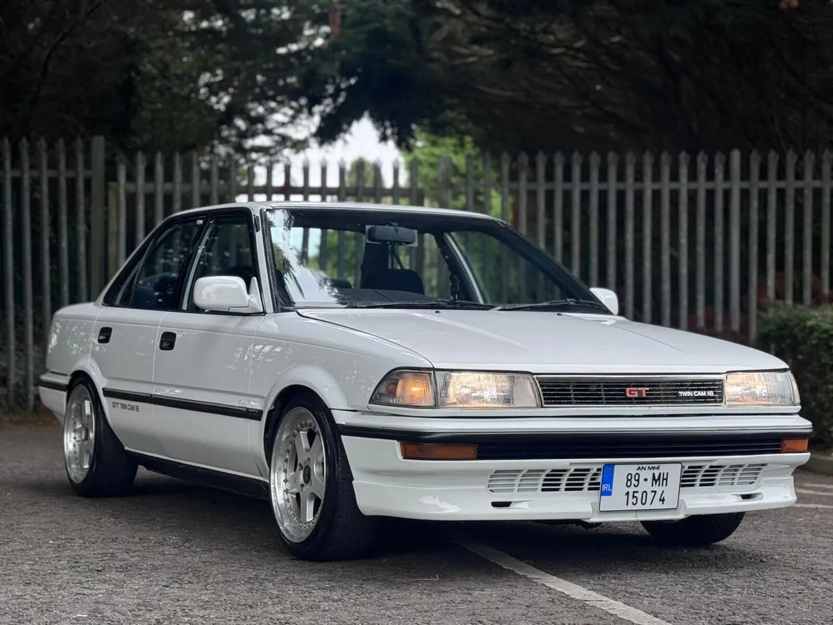 1989 AE92 Toyota Corolla GT Saloon 1.6 Twincam - Image 2