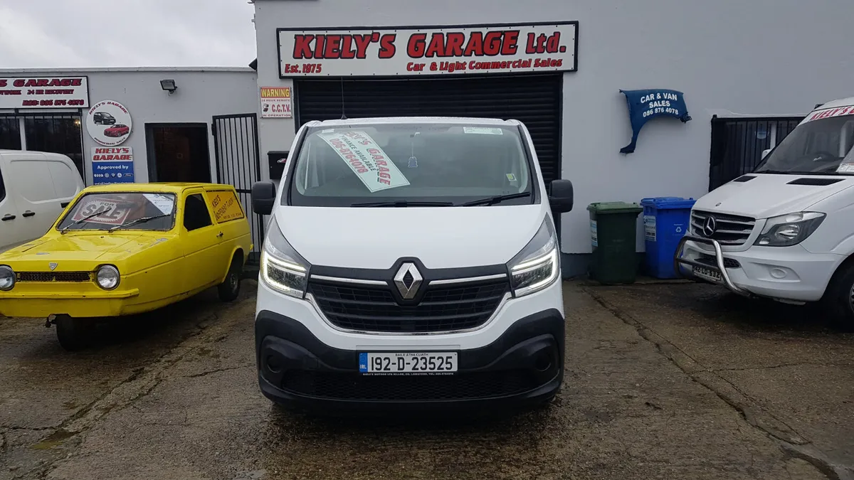 Renault Trafic 192D NEW MODEL 2.0LT 65KM VAT INVOI - Image 2