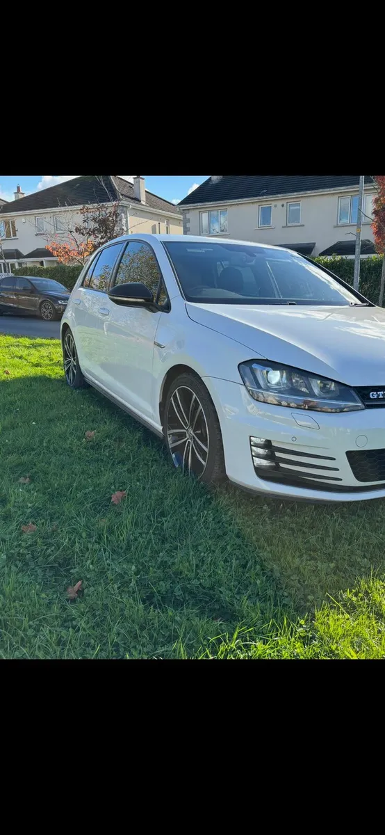 Vw Golf GTD White - Image 2