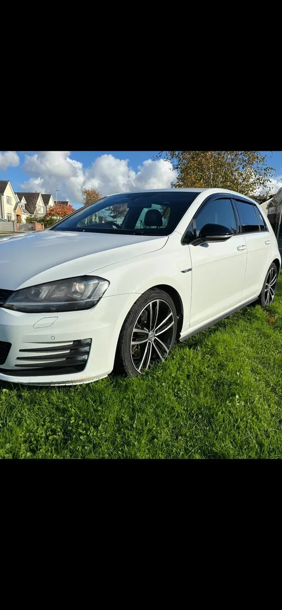 Vw Golf GTD White - Image 1
