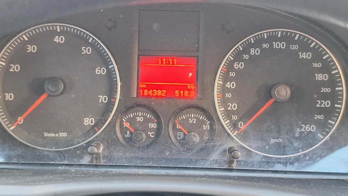 VW Touran 2007 7-seater - Image 2