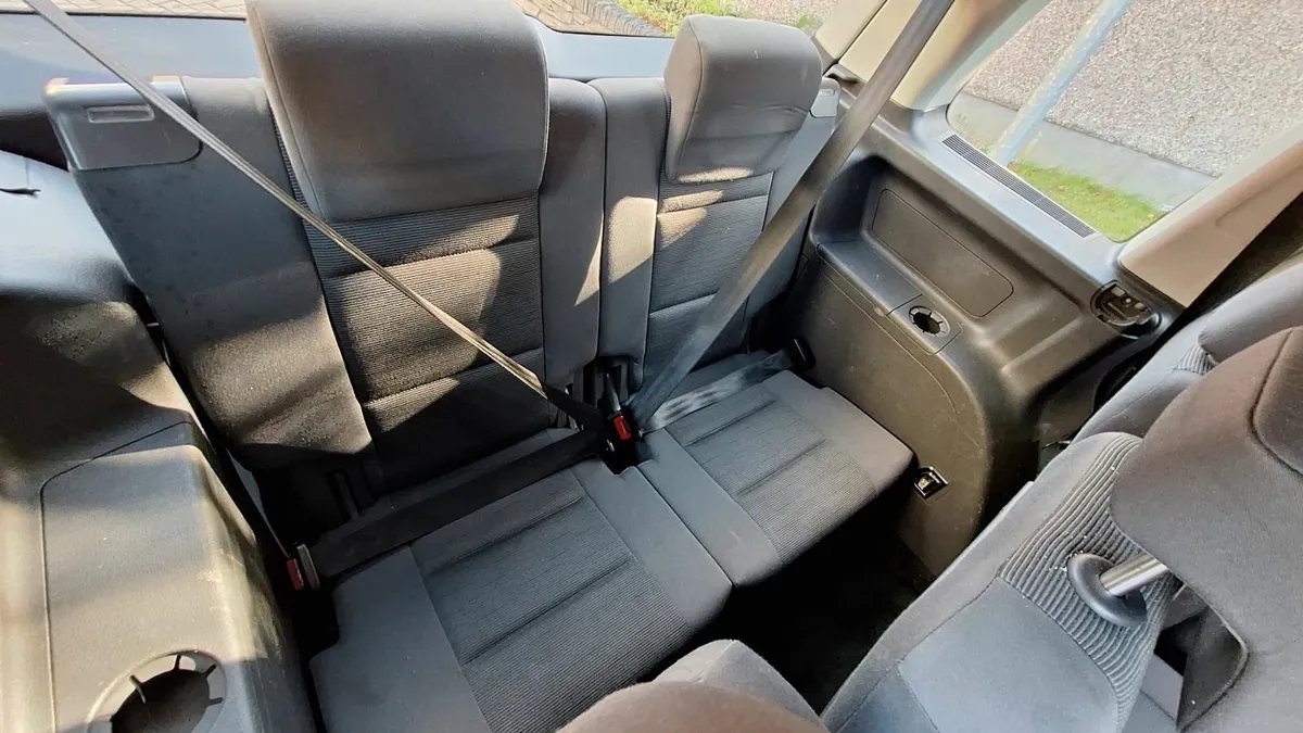 VW Touran 2007 7-seater - Image 4