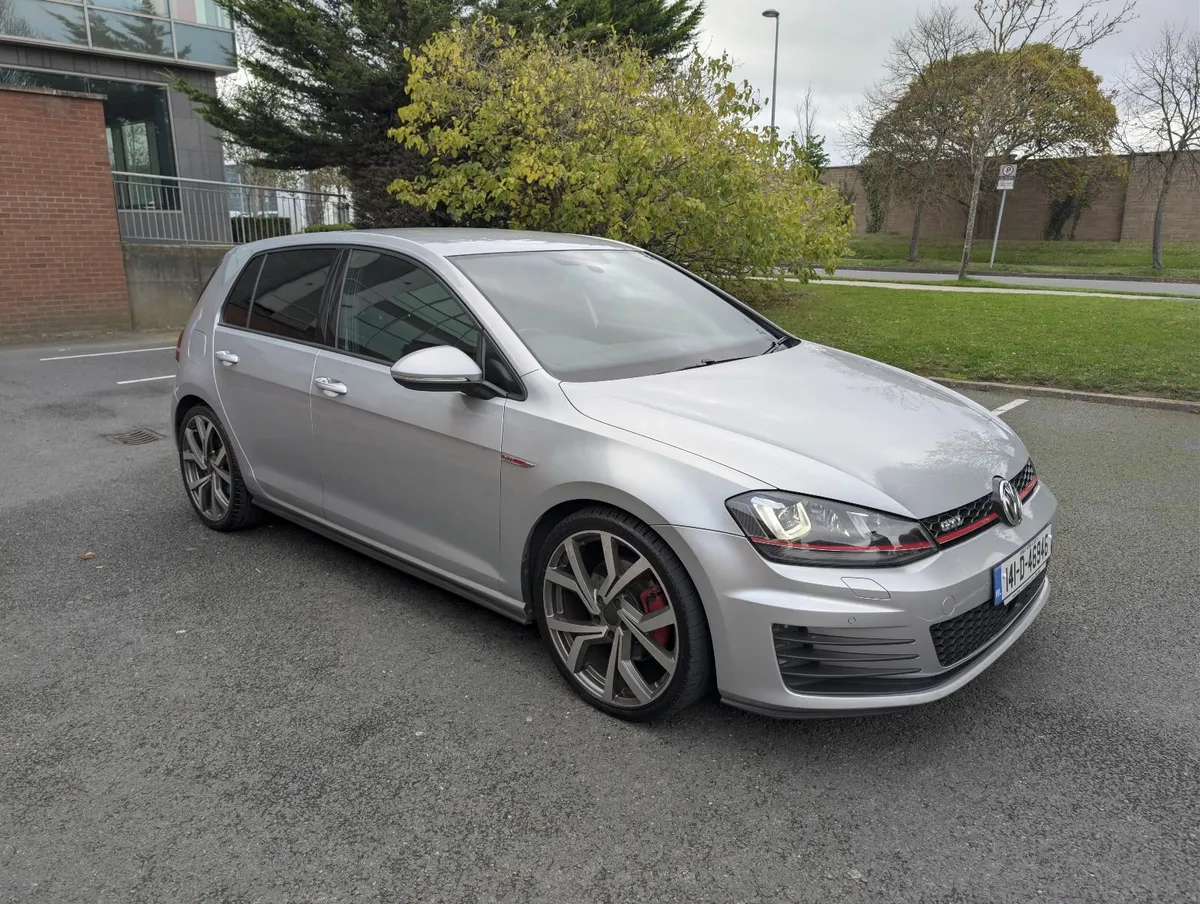 Volkswagen Golf 2014 GTI - Image 1