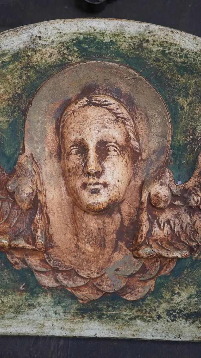 Vintage “Seraphim Demi-Lune” Wall Plaque - Image 4