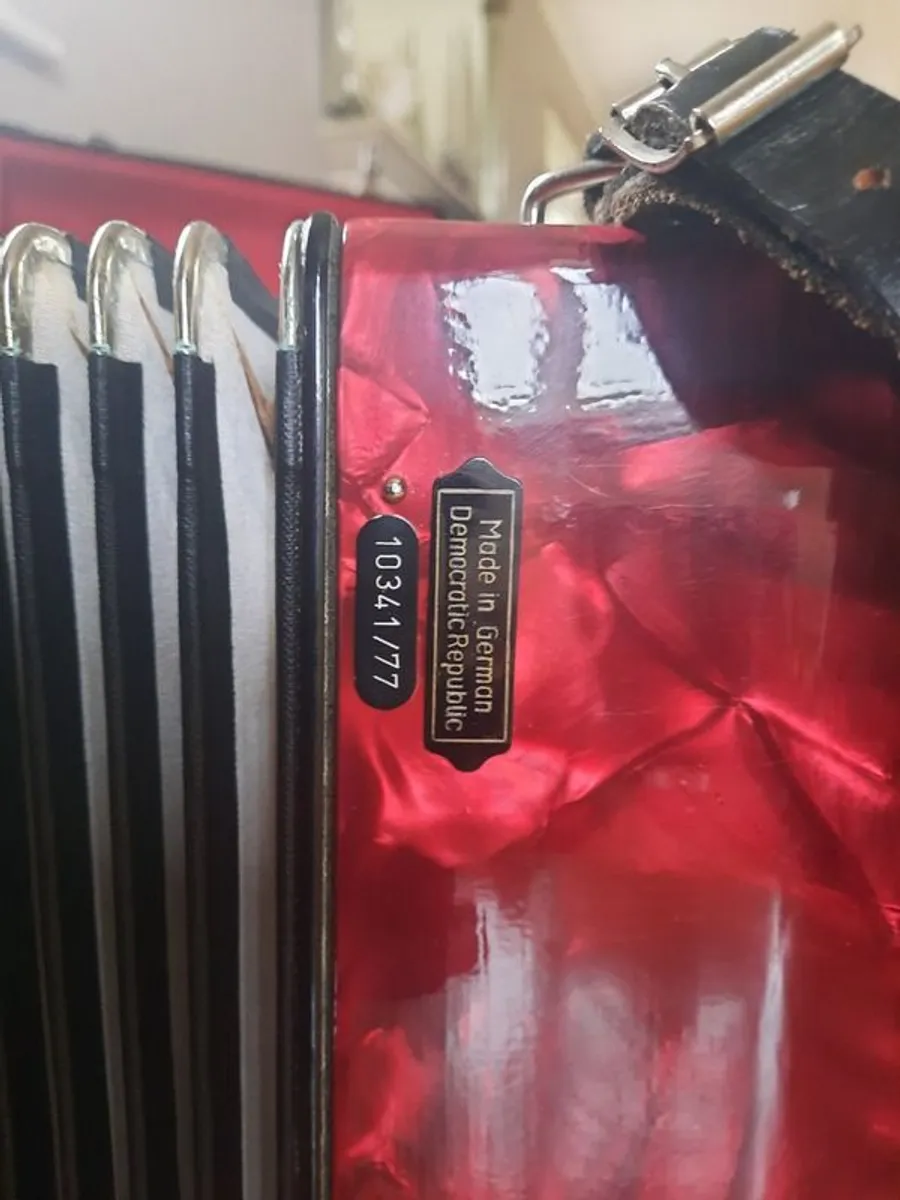Firotti piano accordion - Image 1
